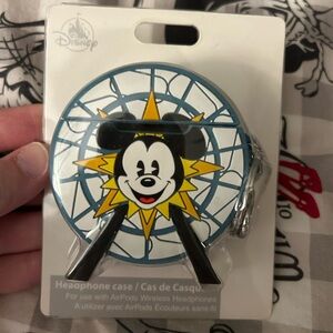 Disney Disneyland California adventure Ferris wheel, Apple headphone case